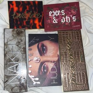 Eyeshadow palette bundle